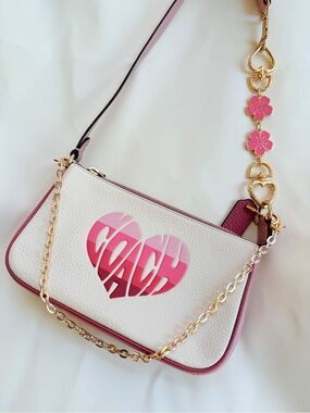 COACH NOLITA 19 Pebbled Leather Stripe Heart ➕ Free 2pcs chains